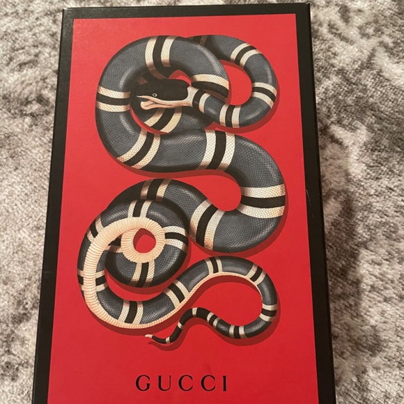 Gucci Limited Edition Black Leather Ghost Slip with Graffiti - Picture 10 of 11